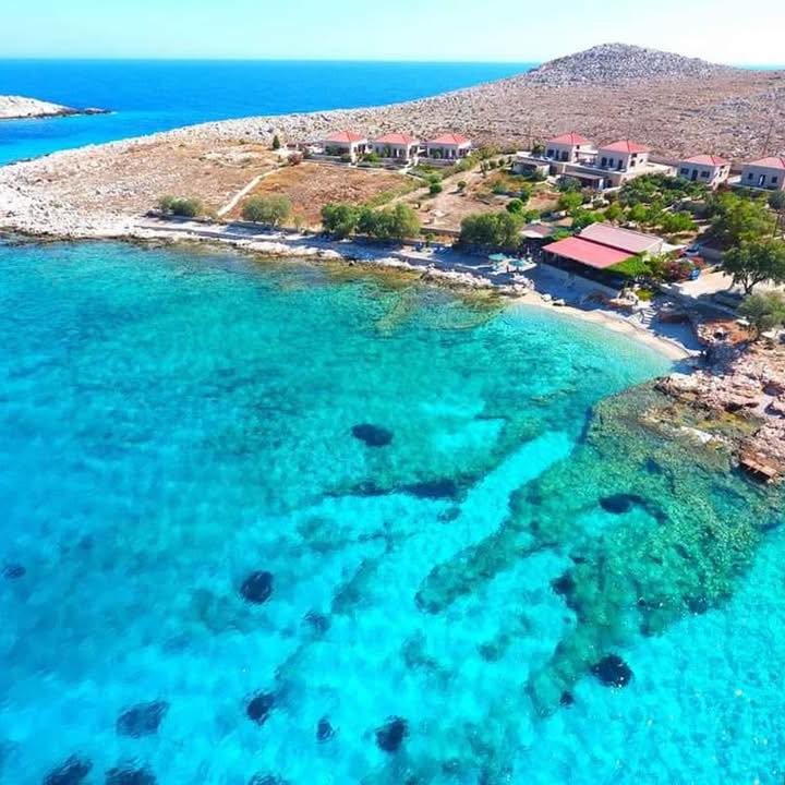 Ftenagia beach
