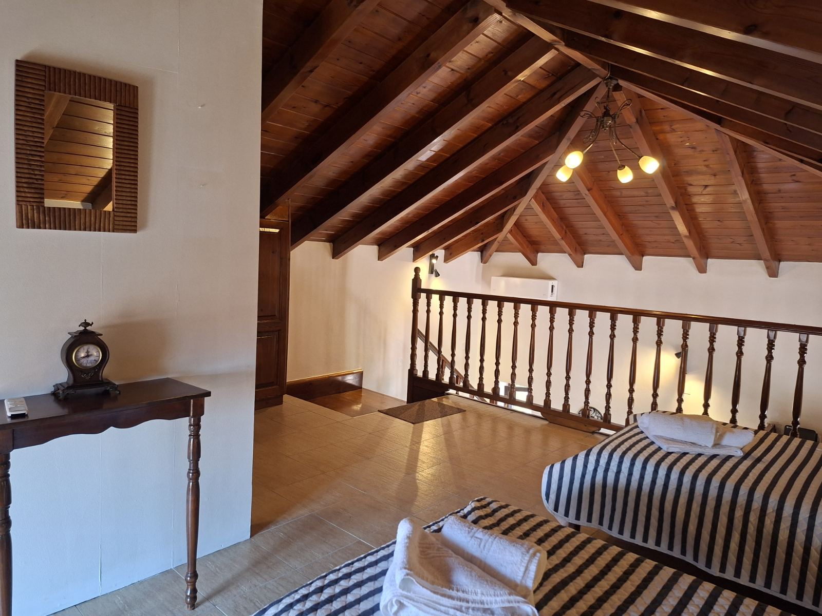 Upper bedroom