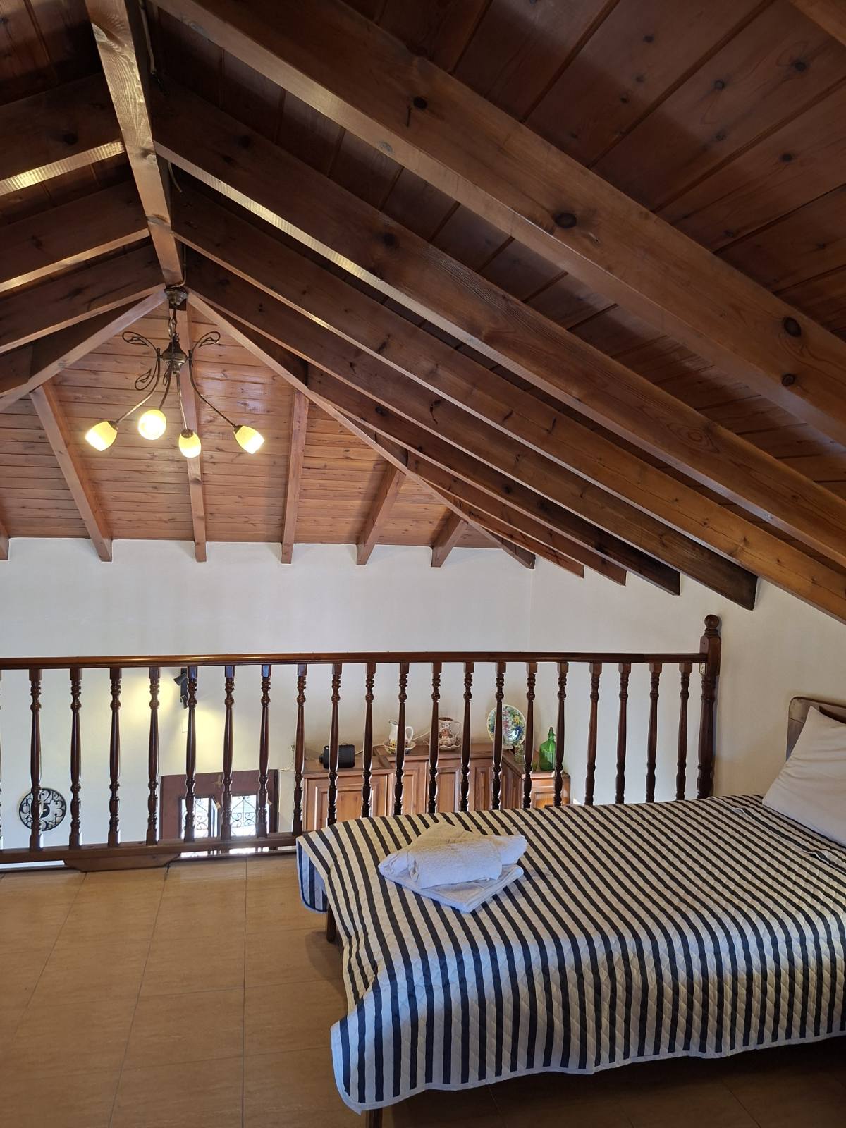 Vaulted ceiling