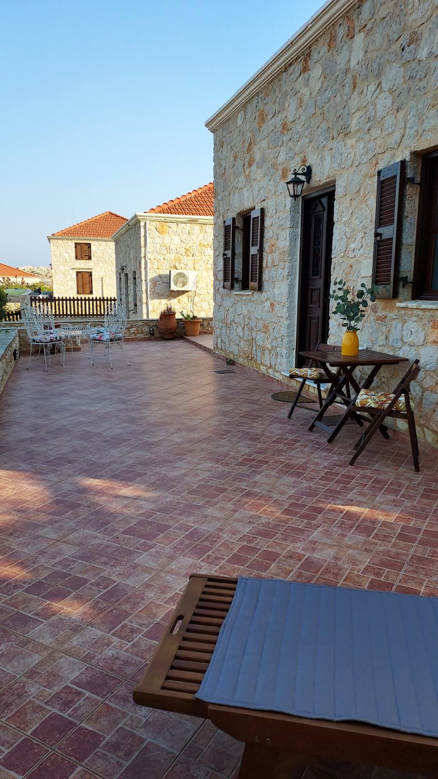 Veranda seating